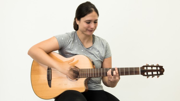 Read more about the article Spanish Guitar Strumming Techniques